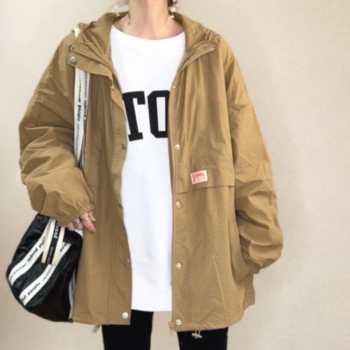 欠かせない個性的なデザインおしゃれ度アップジャケット