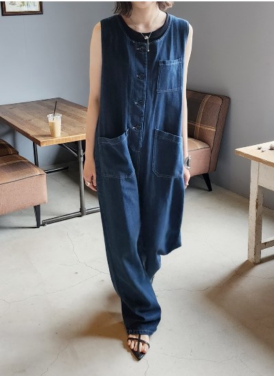 ブルー
