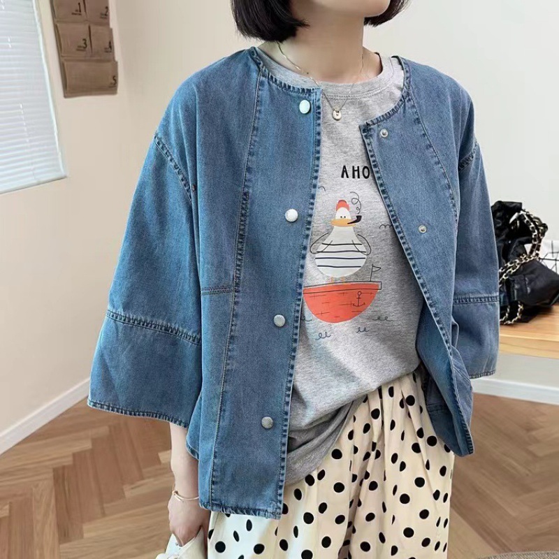 ブルー