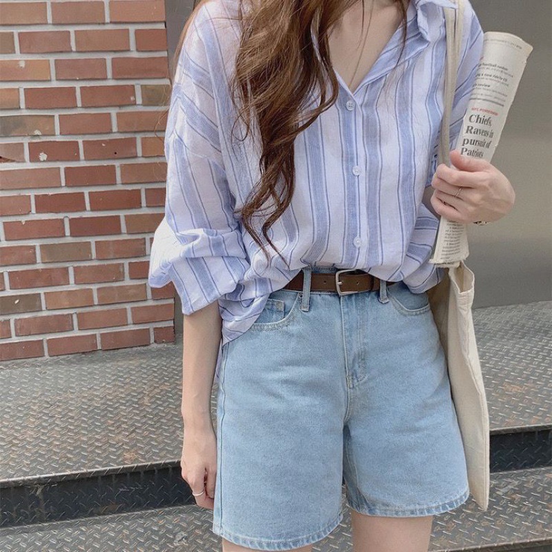 ブルー