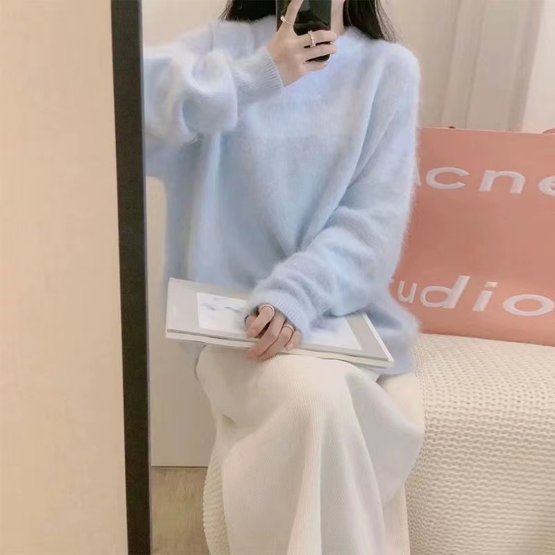 ライトブルー