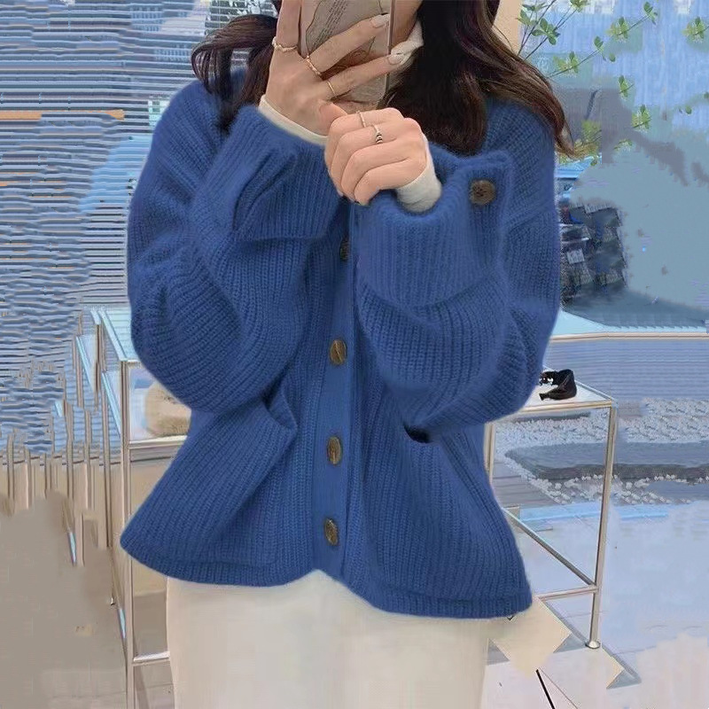 ダークブルー
