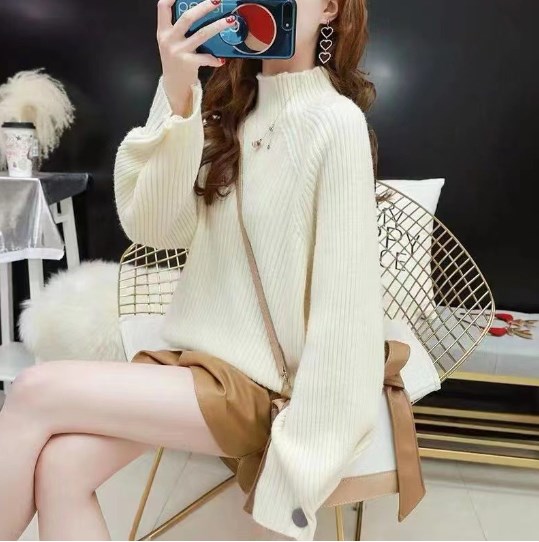 ホワイト