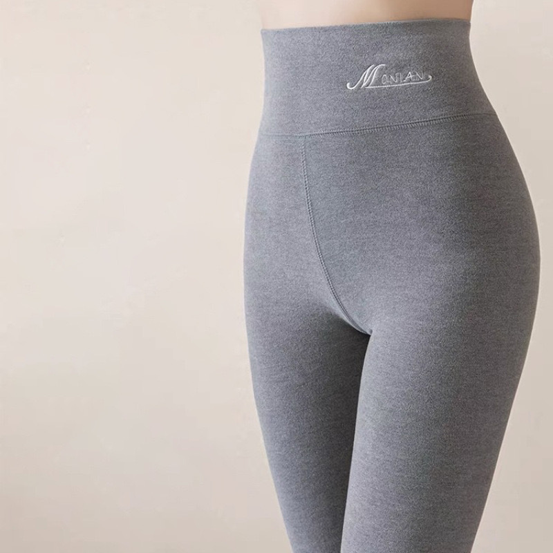 グリーン