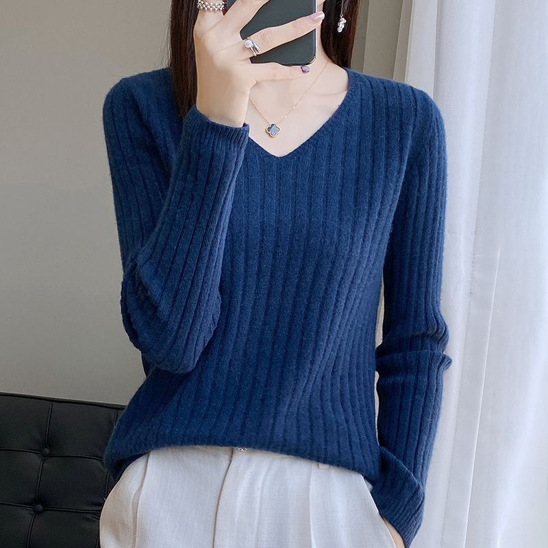 ネイビー