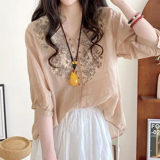 美人度アップ シンプル 刺繍 Vネック ランタンスリーブ 花模様 森ガール 七分袖 ブラウス・シャツ 夏服 夏コーデ ファッション 今日のコーデ 大人コーデ レディース