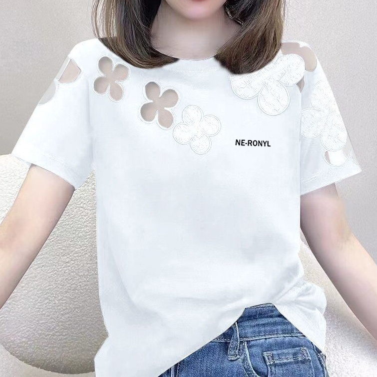 ホワイト