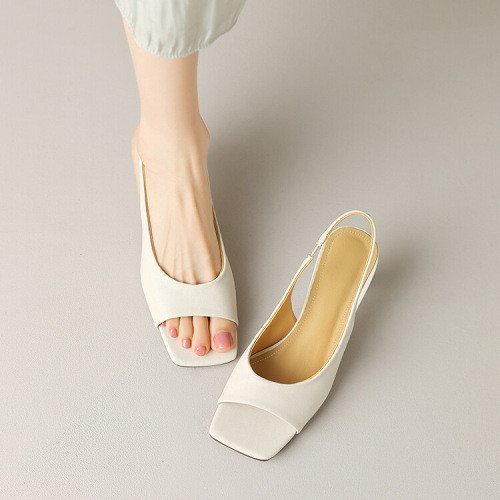 大人っぽさを演出し3色展開ファッション滑りとめハイヒールサンダル夏コーデファッションcoordinateカジュアルコーデコーディネート夏服今日のコーデ大人コーデレディースfashionootd