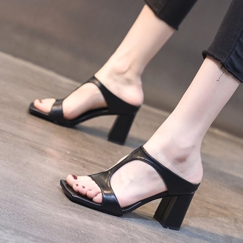 絶対欲しい美脚靴通勤歩きやすいハイヒールサンダル夏コーデファッションcoordinateカジュアルコーデコーディネート夏服今日のコーデ大人コーデレディースfashionootd
