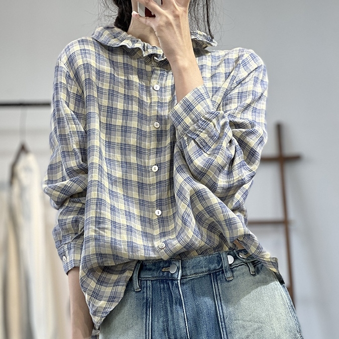 ブルー