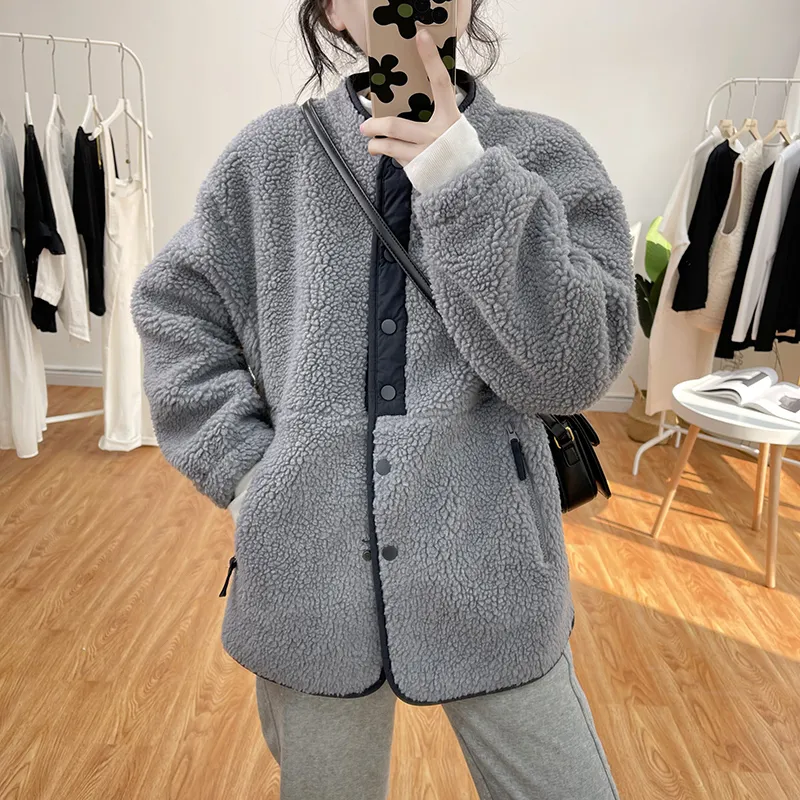 ブルー