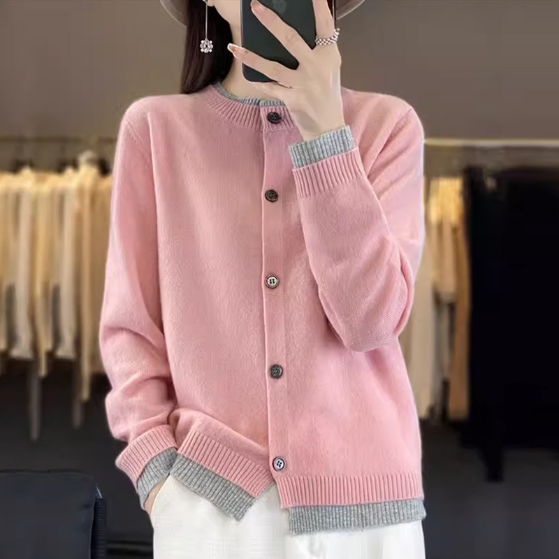 ピンク