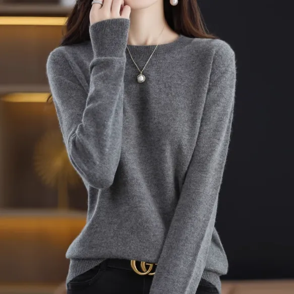 気質アップ上品見え体型をカバーエレガント着痩せ効果カジュアル長袖無地ラウンドネックニットセーター秋コーデファッションカジュアルコーデコーディネート秋服今日のコーデ大人コーデレディース