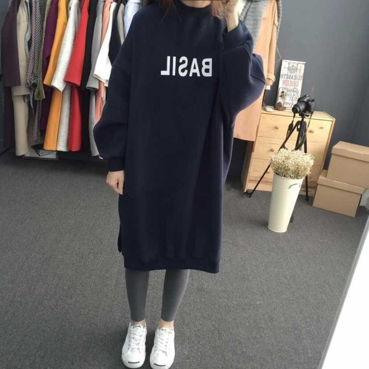 ネイビー
