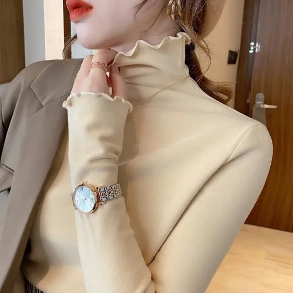 女性に大人気長袖無地ハイネック耐久性ニットTシャツファッションcoordinateカジュアルコーデコーディネート今日のコーデ大人コーデレディースfashionootd秋コーデ秋服大人コーデ冬服秋冬冬コーデ冬