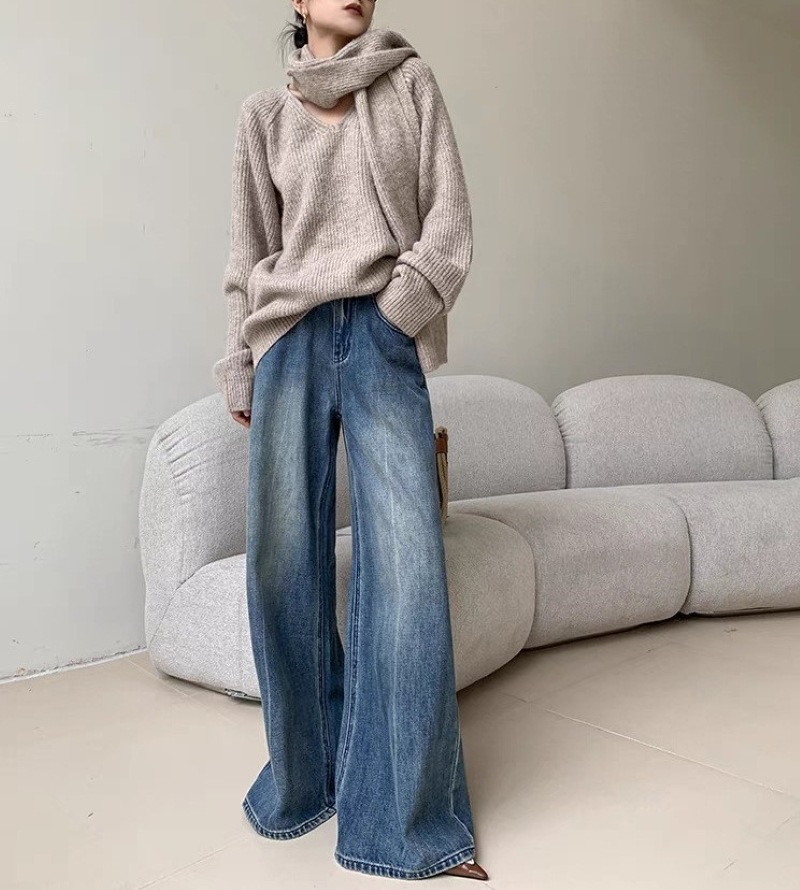 ブルー