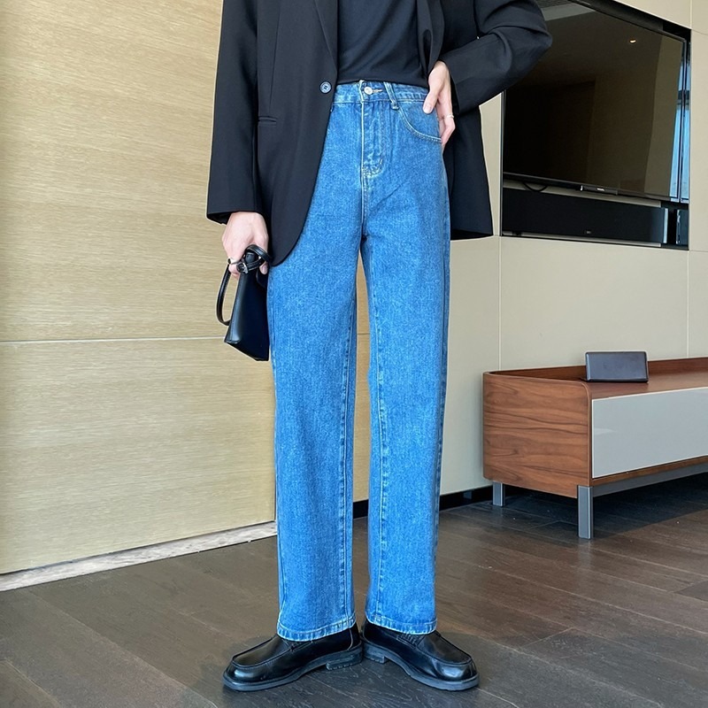 ブルー