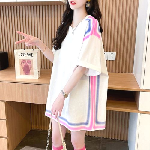 Tシャツ  カジュアル  半袖  どんなスタイルにも合う  ゆったり  クルーネック  夏服  デザイン  新作  流行  デザイン性  レディース  大きめサイズ  洗練された  トップス