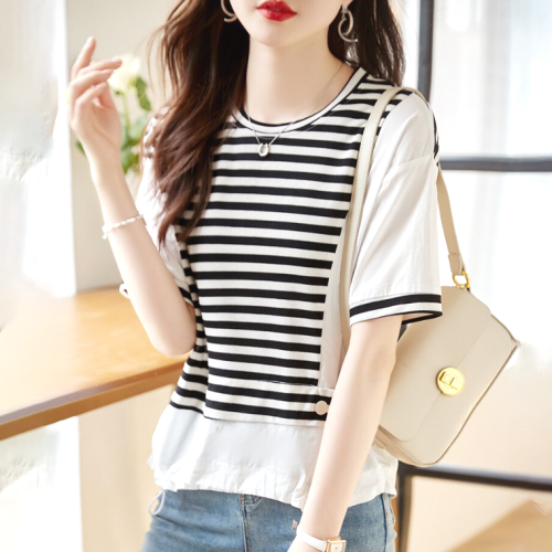 リピー数高 ラウンドネック レイヤード / 重ね着風 切り替え ボーダー 半袖 シンプル Tシャツ fashion ootd カジュアルコーデ ファッション コーディネート 今日のコーデ coordinate トレンドコーデ 着回しコーデ 