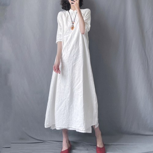 『大人が着たいアイテム』 ストレート ボタン 無地 スタンドネック 五分袖 レトロ ワンピース fashion ootd カジュアルコーデ ファッション コーディネート 今日のコーデ coordinate トレンドコーデ 着回しコーデ 大人