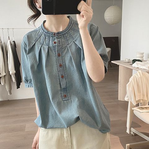 新作入荷大きめのサイズ感無地コーディネート自在ラウンドネック半袖シンプルシャツファッションcoordinateカジュアルコーデコーディネート今日のコーデ大人コーデレディースfashionootd春コーデ春服夏コーデ夏服