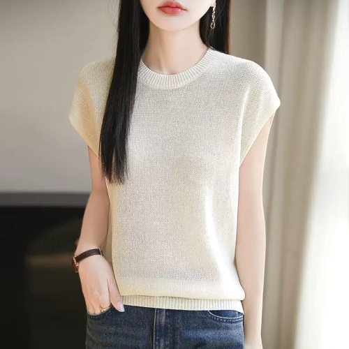 人気爆発 シンプル 無地 半袖 プルオーバー Tシャツ fashion ootd カジュアルコーデ ファッション コーディネート 今日のコーデ coordinate トレンドコーデ 着回しコーデ 大人コーデ 大人可愛い 大人ファッション き