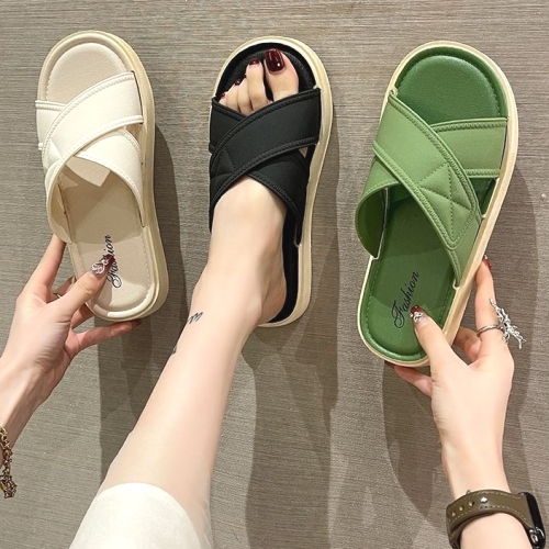 シンプル カジュアル キック ローファー フラットヒール サンダル fashion ootd カジュアルコーデ ファッション コーディネート 今日のコーデ coordinate トレンドコーデ 着回しコーデ 大人コーデ 大人可愛い 大人ファ