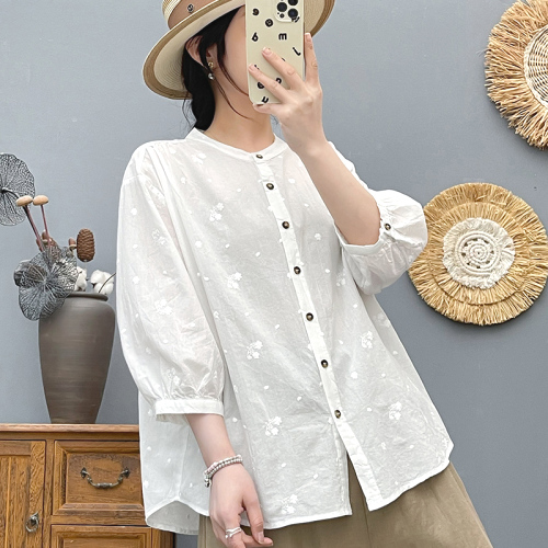 シャツ  カジュアル  コットン  半袖  ゆったり  クルーネック  夏服  日焼け止め  新作  刺繍  五分袖  流行  レディース  トップス