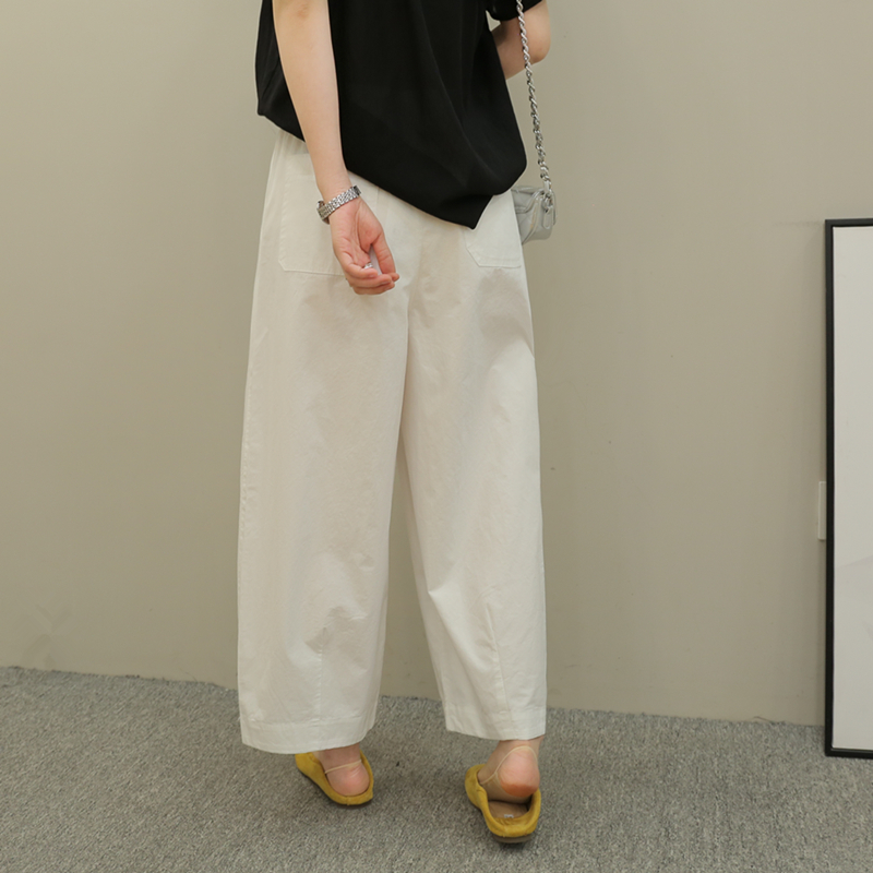 ホワイト