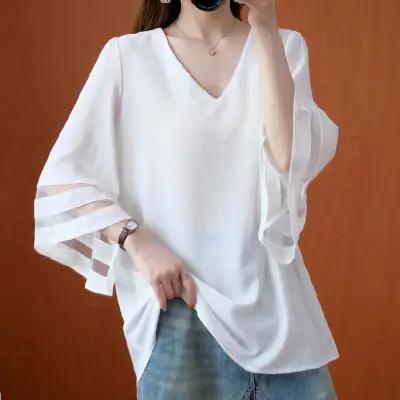 柔らかくて優しい印象 ファッション 無地 七分袖 シフォンシャツ ブラック 黑 ホワイト 白 fashion ootd カジュアルコーデ ファッション コーディネート 今日のコーデ coordinate トレンドコーデ 着回しコーデ 大人コ