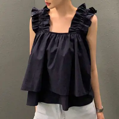 不規則  タンクトップ  キャミソール  どんなスタイルにも合う  ゆったり  ミニ丈  スクエアネック  夏服  デザイン  デザイン性  ニッチ  レディース  トップス