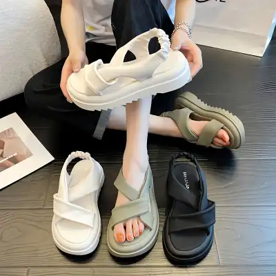 女性に大人気 PU丸トゥ厚底サンダルカジュアル