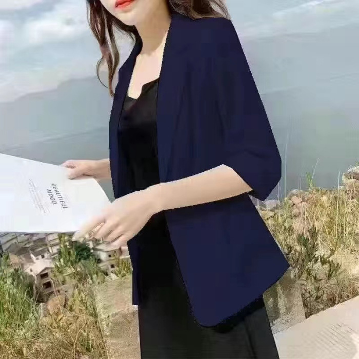 ネイビー