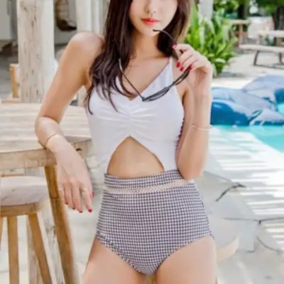 美人度アップ スウィート  透かし彫り チェック柄 ワンピース水着