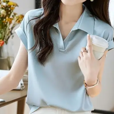 Basic日常簡約 着痩せ効果 カジュアル 通勤 無地 POLOネック 半袖 シャツ 大人 ootd 夏コーデ 夏服 レディース ファッション 20代 30代 40代 50代 カジュアル コーディネート トレンド 着回し