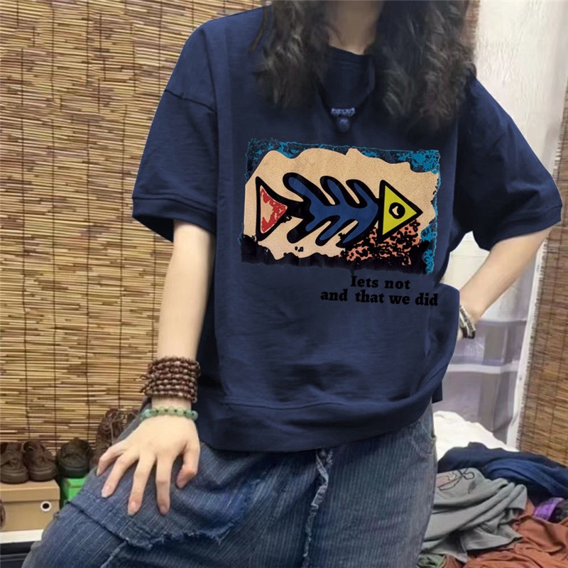 ネイビー