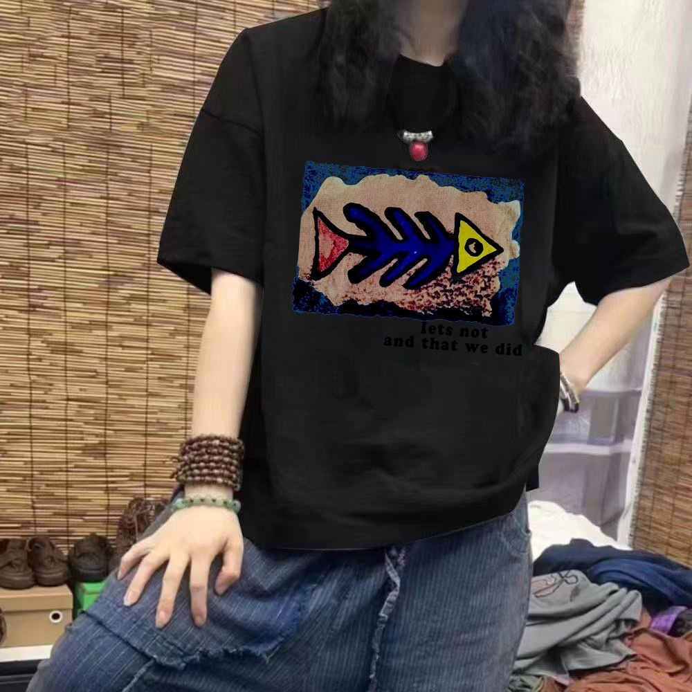 ブラック
