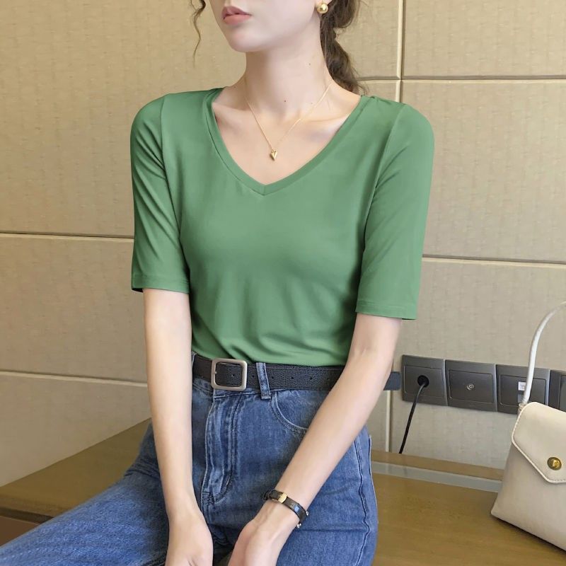 グリーン