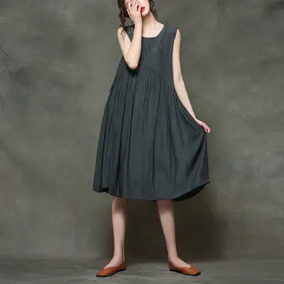 ワンピース  シルク  ロングワンピース  ノースリーブ  ゆったり  クルーネック  文芸  なし  普通  レディース  ミディ丈 / ミディアム丈  カジュアルドレス