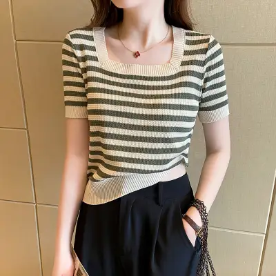 レッド  シルク  ストライプ柄  ニット  ニットトップス  半袖  スリムに見える  ミニ丈  スクエアネック  夏服  スリムフィット」  赤いしま模様  新作  レディース  バイカラー