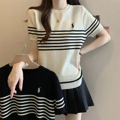 Tシャツ  ストライプ柄  アプリコット  カジュアル  ニット  ニットトップス  半袖  どんなスタイルにも合う  クルーネック  夏服  薄  新作  流行  レディース