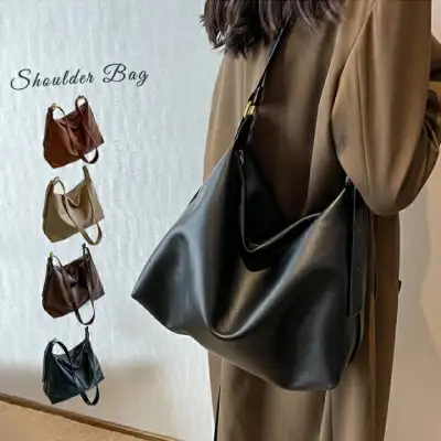 メッセンジャー バッグ ショルダーバッグ レディース 無地 横型 フェイクレザー 軽量 軽い 鞄 bag カバン シンプル 肩がけ 斜めがけ 大きめ 通勤バッグ 女性 通勤 通学