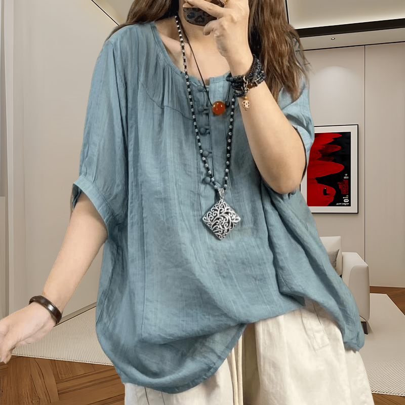 ブルー