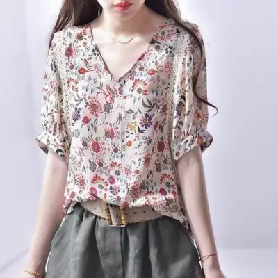 大人可愛い 半袖 花柄 プリント レース ファッション ブラウス 大人 ootd 夏コーデ 夏服 レディース ファッション 20代 30代 40代 50代 カジュアル コーディネート トレンド 着回し