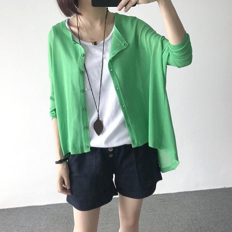 グリーン