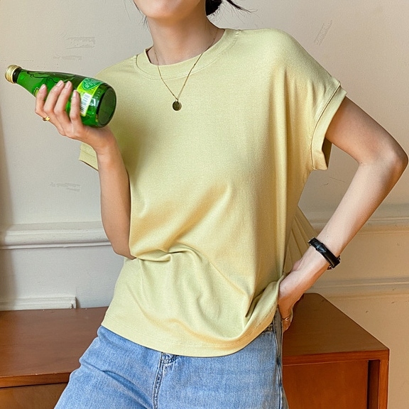 グリーン