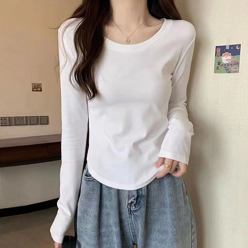 ホワイト