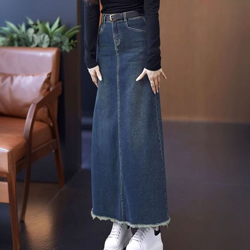 ブルー