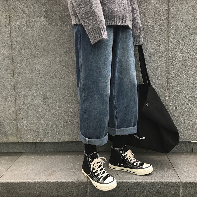 ブルー