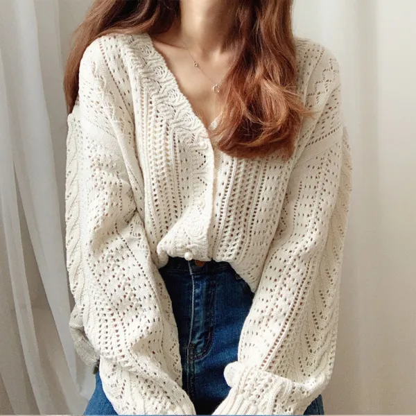 今季大注目 フェミニン 韓国系 Vネック きれいめ系 透かし編み エレガント ニットセーター秋服 秋コーデ 今日のコーデ 大人コーデ レディース